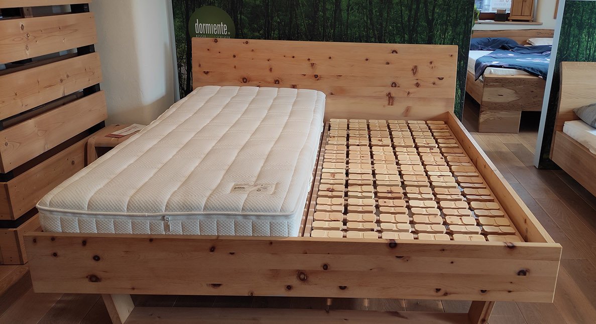 Abverkauf dormiente Bett Pinar Abverkauf dormiente Bett Pinar